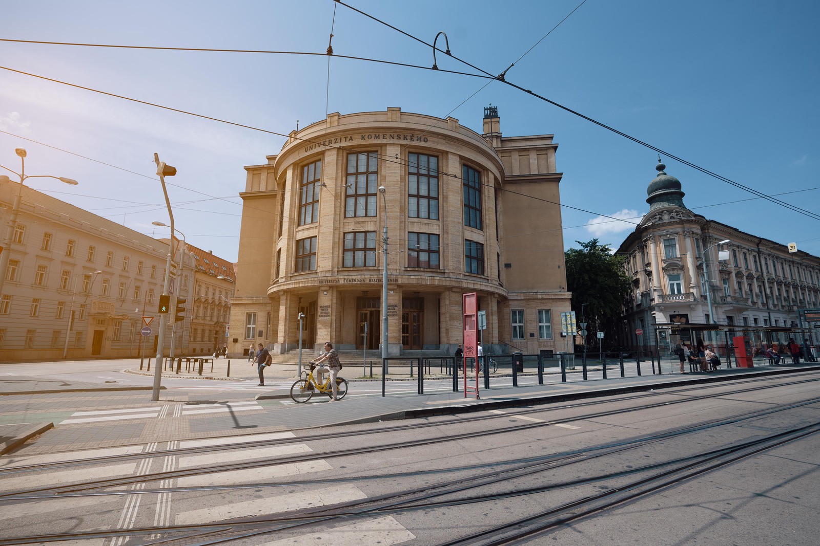 COMENIUS UNIVERSITY – FACULTY OF MEDICINE (BRATISLAVA, SLOVAKIA)